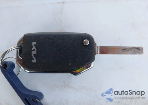 2024 Kia Forte Lx z USA, uszkodzony, nr VIN 3KPF24AD1RE835946